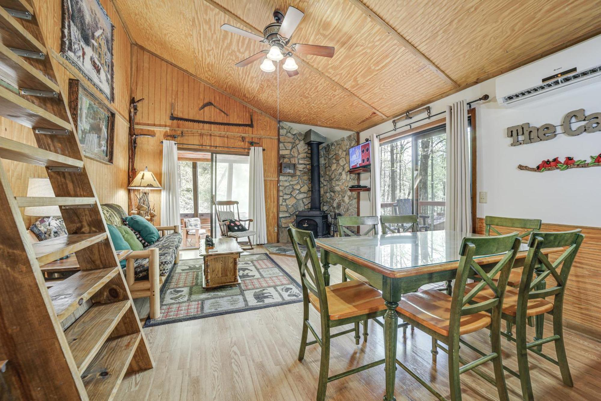 Creekside Whittier Cabin With Fire Pit Near Hiking! Exterior photo
